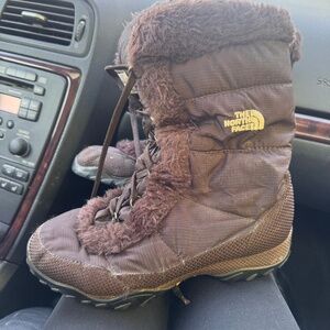The North Face Nuptse Goose Down Lace Up Winter Boots size 6.5